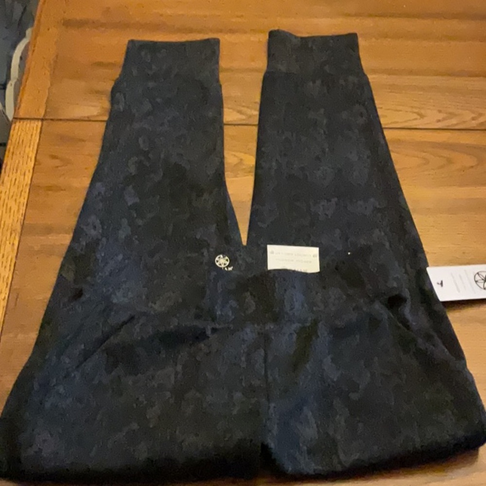Black Patterned Leggings
